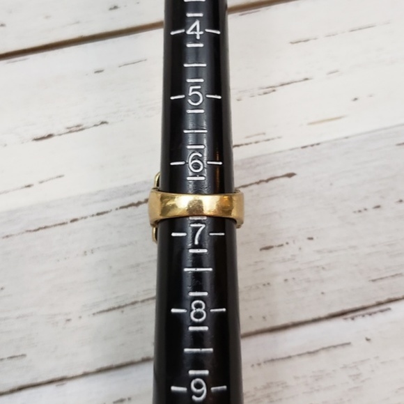 last one • Chunky Cocktail Ring - Picture 4 of 6